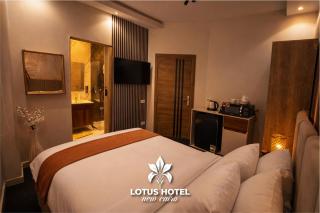 Lotus Hotel - Golden Square - 8
