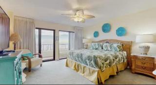 Surf Dweller 207 Gulf Front 2 Free Beach Setups - 0