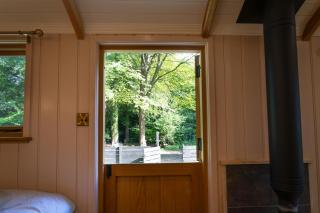 Luxury Shepherd Hut w Outdoor Bath at Powis Estate - 0