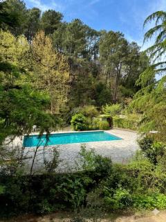 Petit cocon avec terrasse privée, piscine, rivière - 7