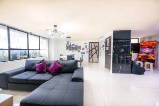 All-Inclusive Tourism Package with 2BR with Pool Table with Experiences - 7