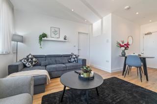 Stylish London Retreat - Near Heathrow - 7