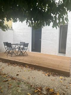 Appartement d'une chambre avec terrasse et parking privé - 0