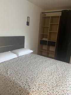Appartement d'une chambre avec terrasse et parking privé - 7