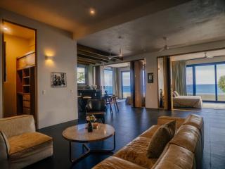 Refugio del Faro - Cliffside Villa Retreat Sleeps 16 - 2
