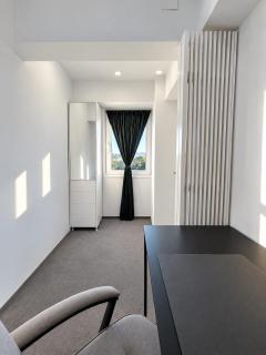 Central 18 - Modern Studio near City Center - 1