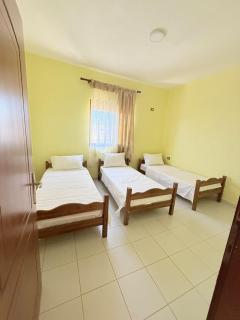 Bushati Hostel - 3
