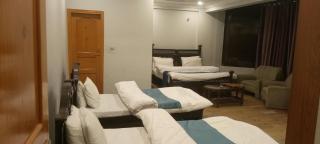 Hotel Deans - 4