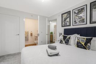Beaver Stays- Coventry Serviced Apartment - 5