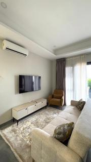 Regular studio Apartment for rent in Labone - 7