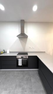 Regular studio Apartment for rent in Labone - 2