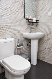 Nigus House Oniru - 2