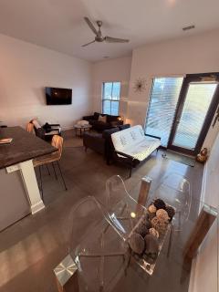 NEW Intoku Loft 2bed 2ba Blocks from Mass - Lawrence - 7