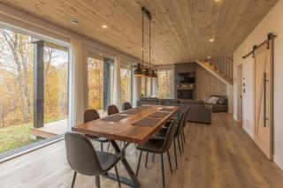 Mountain-View Chalet Pool, Hot Tub, Fireplace - 6