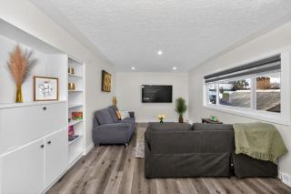 2BR Suite Family Friendly | Near YYC Airport & Downtown - 4412 – UP - 9