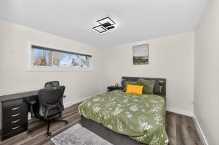 2BR Suite Family Friendly | Near YYC Airport & Downtown - 4412 – UP - 1