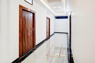 HOTEL O SAMRAT INN - 7