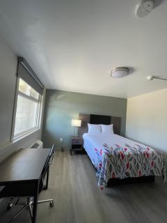 Sudbury Inn - 1