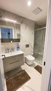 City View Apartment near Diamond Mall - 3