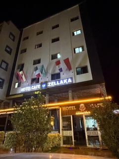 ZELLAKA hôtel & café - 0