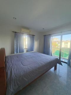 Condos by Porterhouse - 9