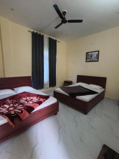 Radha Krishan Homestay - 4