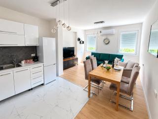lio apartment - 6