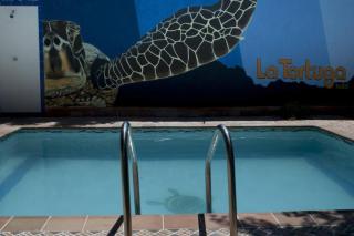 Private room - 4 people, pool sea view - 9