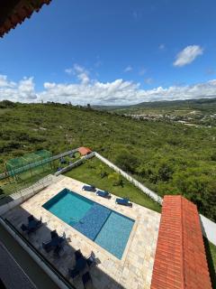 PARAÍSO 5 MINUTOS DO CENTRO - Apartamento Completo Com Piscina e Vista da Serra - 9