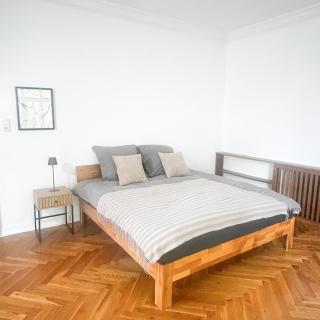 Altbau Ferienwohnung, Privatstellplätze - NEU - 5