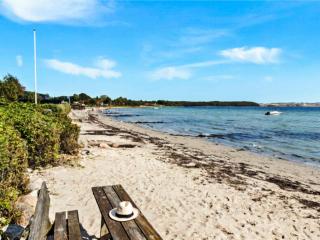 4 star holiday home in Rønde - 5