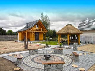 A wooden holiday cottage in a highlander style - 4