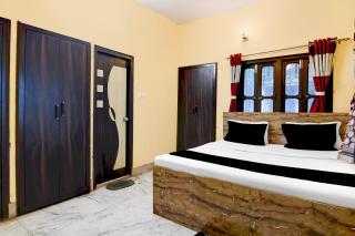 Hotel O Ghosh Guest House - 9
