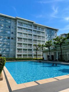 Tads SMDC Trees Residences Staycation - 0
