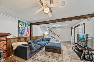 Comfortable 3 Bedroom Duplex - 4