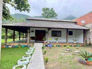 Casa confortável com cachoeira e piscinas naturais - 0