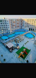 Central Hurghada,Private Beach,4 Pools - 7