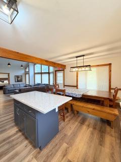True Blue Lodge - 6