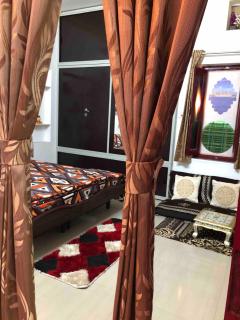 Devtra Home- free breakfast- 500mt pichola lake - 2