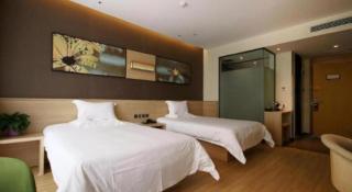 IU Hotel Zhangye High-Speed Railway Station - 1