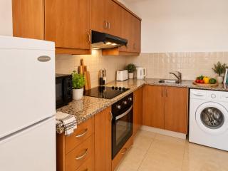 Top floor 2 bedroom apartment E101, 3 pools, sea view, FREE WIFI - 9