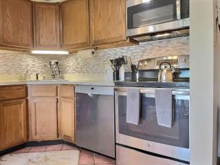 LilBear- Shuttle, FIreplace, Pool, Hot Tub - 9