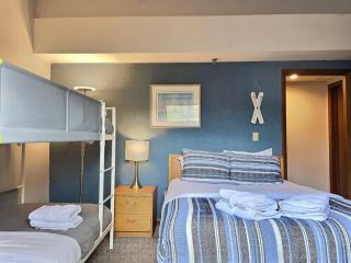 LilBear- Shuttle, FIreplace, Pool, Hot Tub - 6
