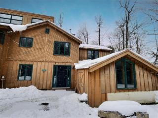 SnowArts, Wood Burning fireplace, Close to slopes - 7