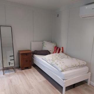 Gartenzimmer Handwerker- oder Messezimmer - 4