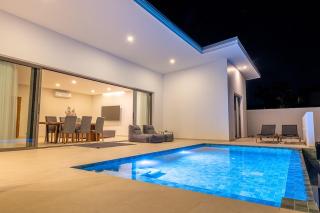 Villa Alnoa - Single-Level Pool Villa, South Lamai - 1