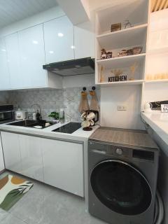 Clark Solare Staycation - Solar-Powered near Clark - 8