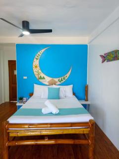 Lunazul Guesthouse - 0