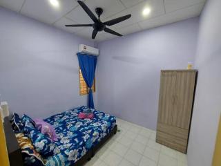 Aminah Homestay Ipoh Seluruh Rumah - 4