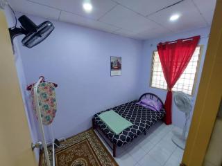 Aminah Homestay Ipoh Seluruh Rumah - 3